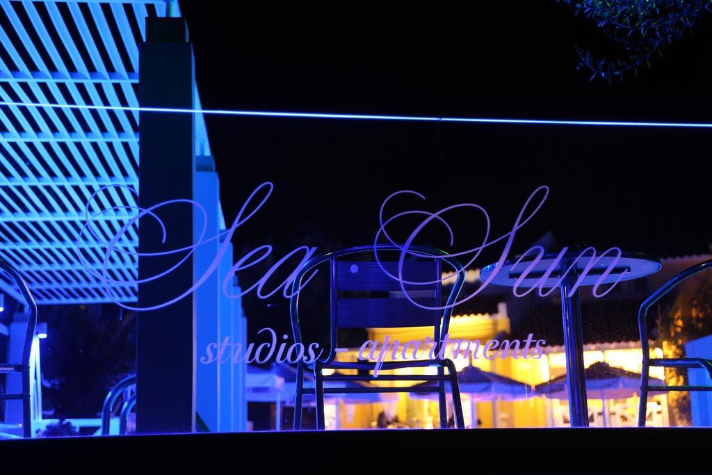 Sea Sun Aparthotel Plomari Exterior photo