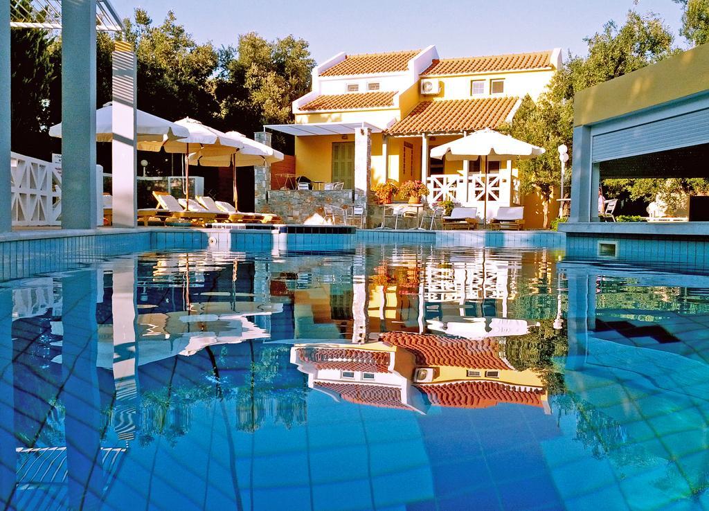 Sea Sun Aparthotel Plomari Exterior photo