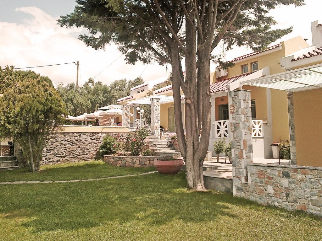 Sea Sun Aparthotel Plomari Exterior photo