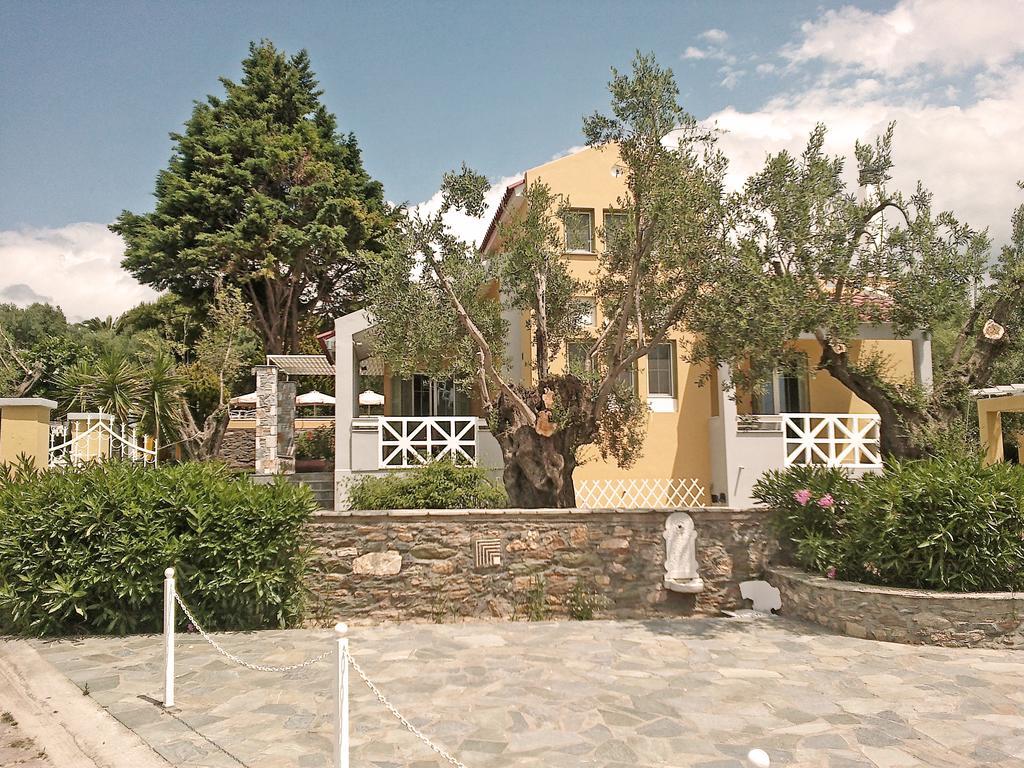 Sea Sun Aparthotel Plomari Exterior photo