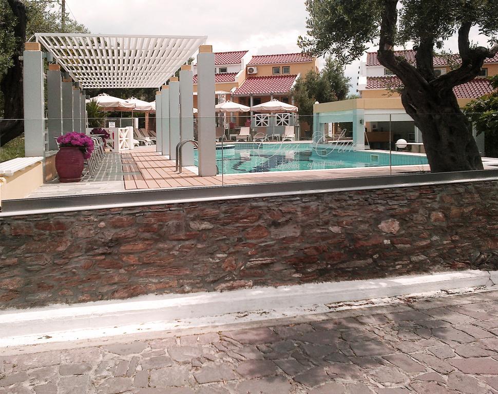 Sea Sun Aparthotel Plomari Exterior photo
