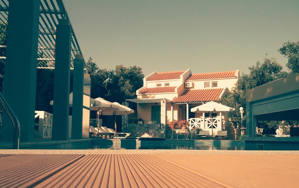 Sea Sun Aparthotel Plomari Exterior photo