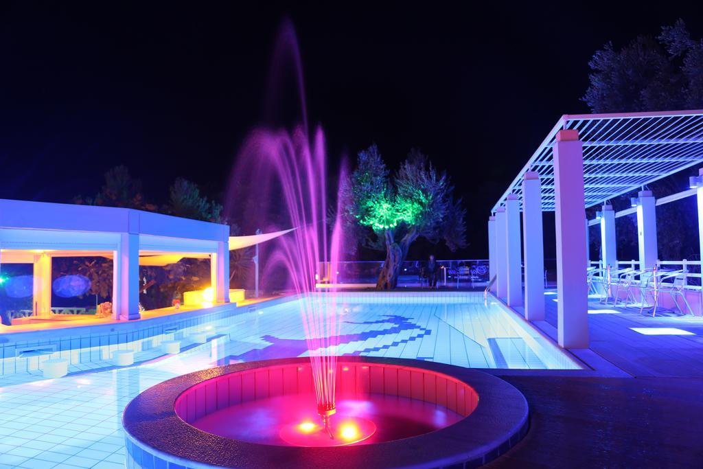 Sea Sun Aparthotel Plomari Exterior photo