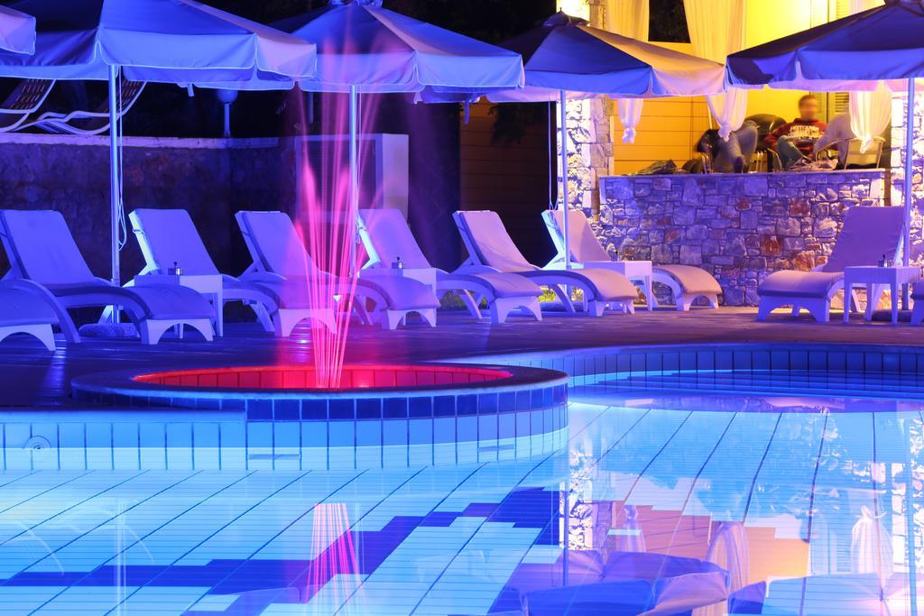Sea Sun Aparthotel Plomari Exterior photo