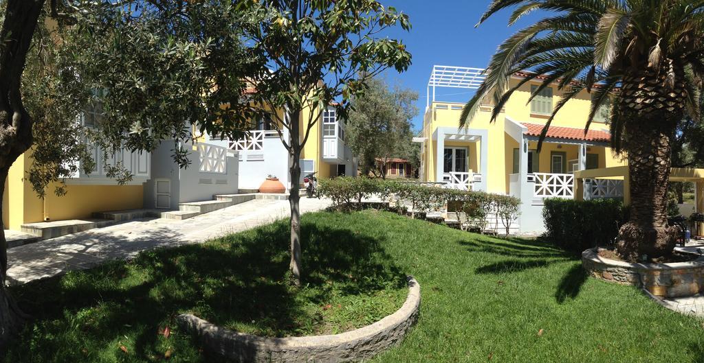 Sea Sun Aparthotel Plomari Exterior photo